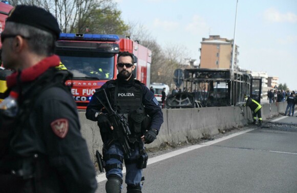 13-åring hylles etter busskapring